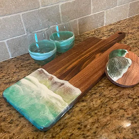 Ich liebe dieses Produkt. Ich habe so viele andere Produkte ausprobiert, bevor ich Art Resin gefunden habe, aber keines davon hat so gut funktioniert.